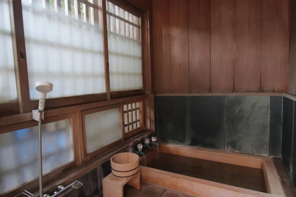 Yamaguchi House Villa,Historic Japanese Room With Onsen ฮาโกเน่ ภายนอก รูปภาพ